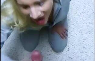 XXX Asiatisch mit gefiedertem Hut stöhnte in der Hand pornofilme reifer frauen und klassisch